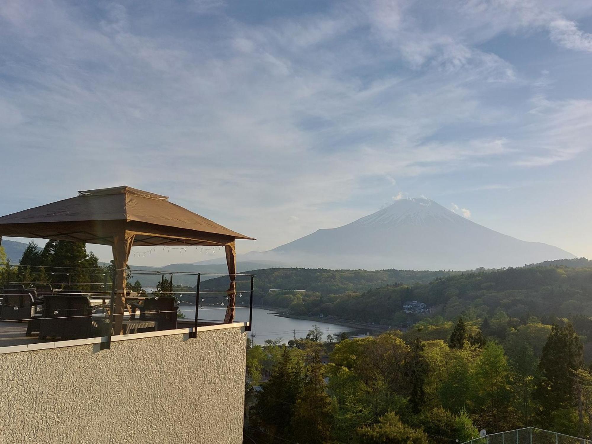 Rokumeikan Hills Yamanakako Bagian luar foto